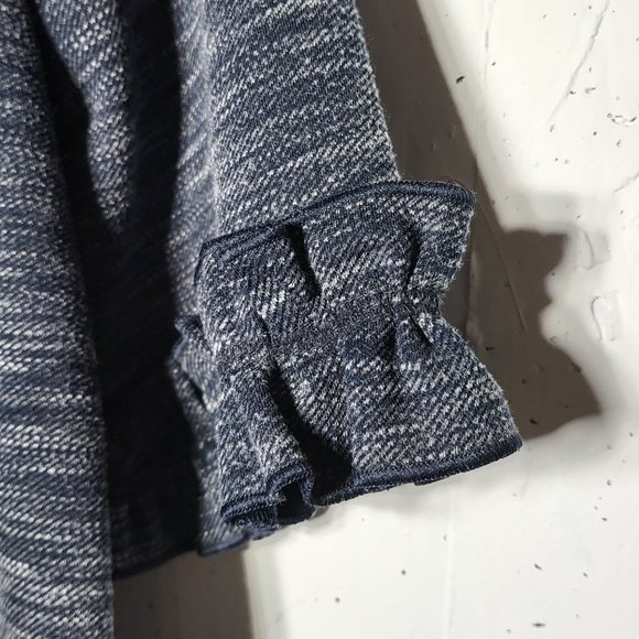 Banana Republic Womens Ruffle Short Sleeve Navy Blouse Size Medium Preppy Mature - Picture 3 of 9